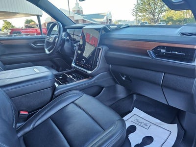 2025 GMC Yukon XL Denali