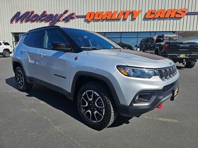 2025 Jeep Compass Trailhawk