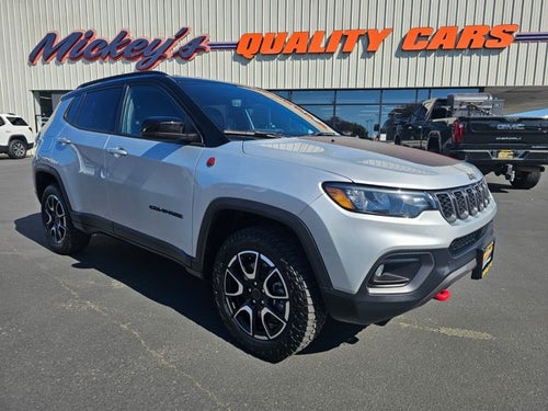 2025 Jeep Compass Trailhawk