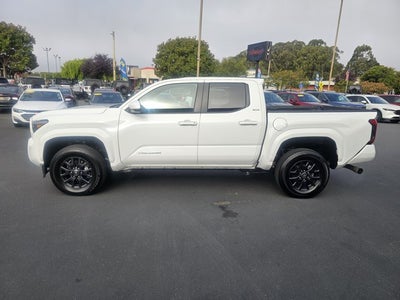 2025 Toyota Tacoma 4WD SR5