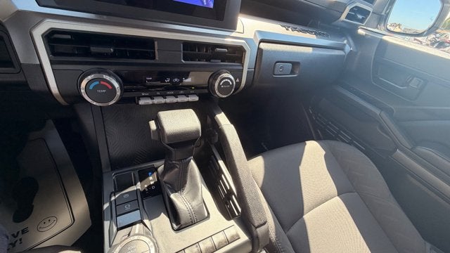 2025 Toyota Tacoma 4WD SR5