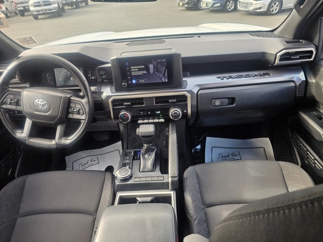 2025 Toyota Tacoma 4WD SR5