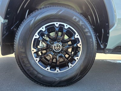 2023 Toyota Tundra 4WD SR5