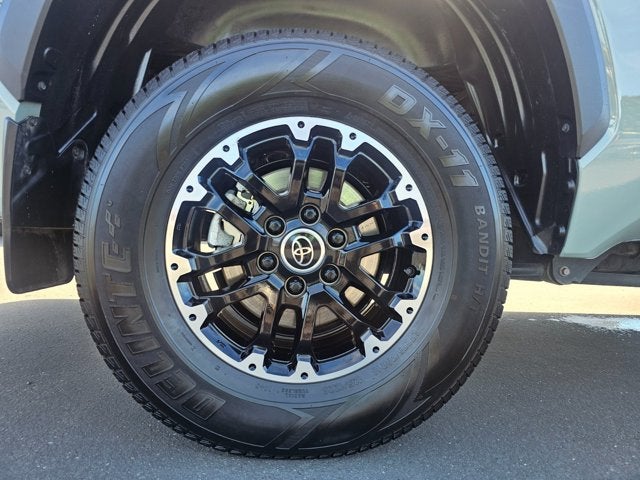 2023 Toyota Tundra 4WD SR5