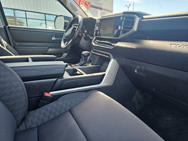 2023 Toyota Tundra 4WD SR5