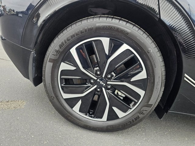 2022 Kia EV6 Wind