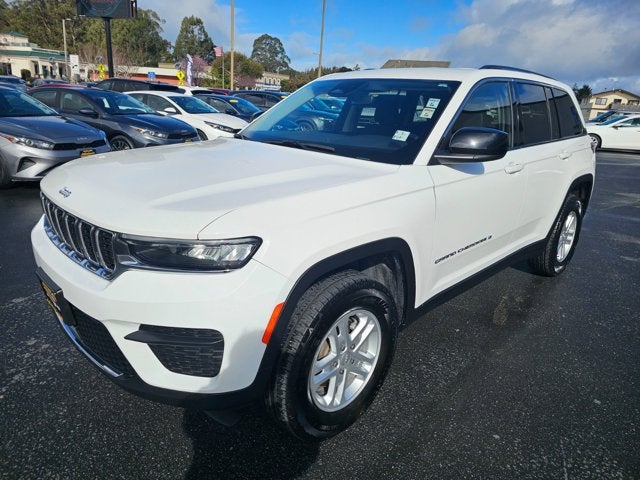 2023 Jeep Grand Cherokee Laredo