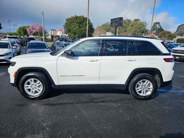 2023 Jeep Grand Cherokee Laredo