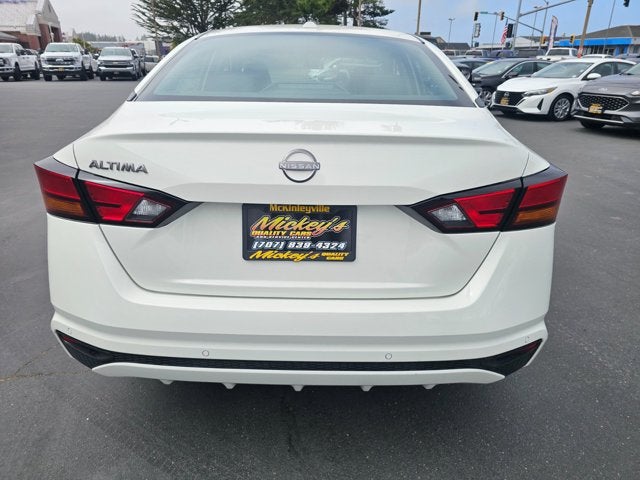 2025 Nissan Altima SV