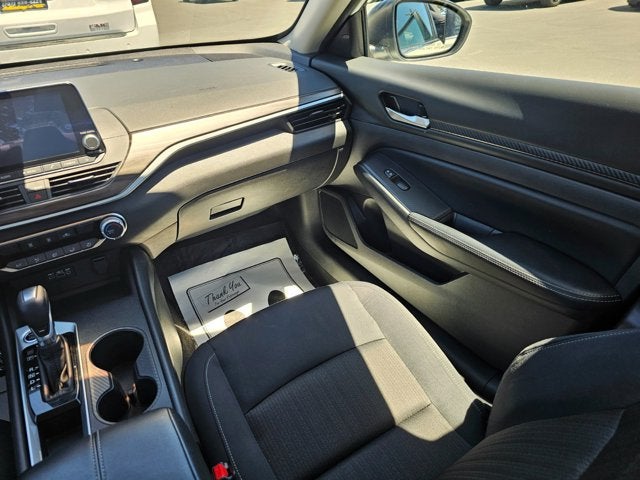 2025 Nissan Altima SV