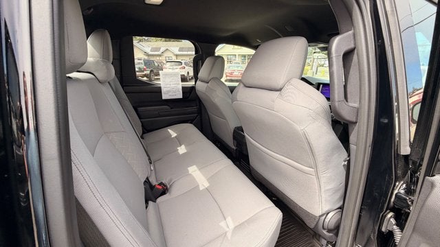 2025 Toyota Tacoma 4WD SR5