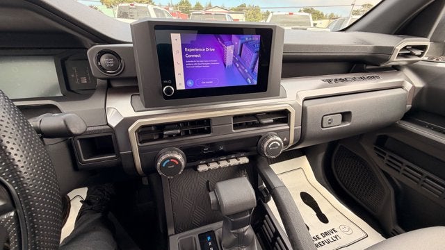 2025 Toyota Tacoma 4WD SR5