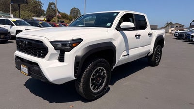 2025 Toyota Tacoma 4WD TRD Off Road