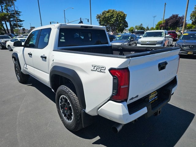 2026 Toyota Tacoma 4WD TRD Off Road