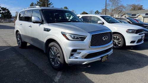 2022 INFINITI QX80 LUXE