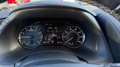 2022 INFINITI QX80 LUXE